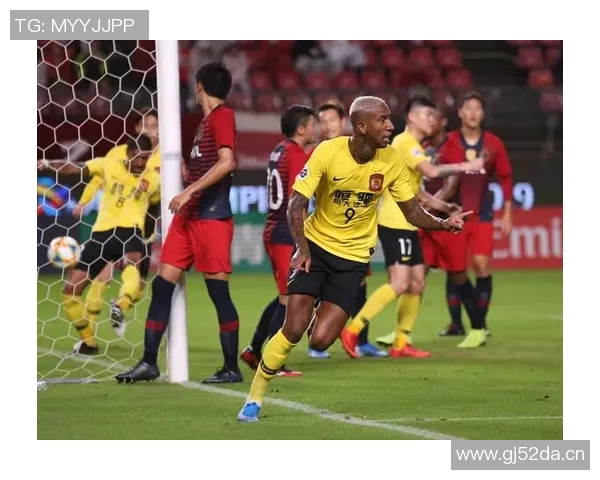 广州足球队的耐力探讨与发展路径分析